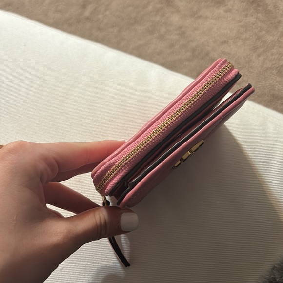 Tory Burch Wallet - Picture 4 of 4